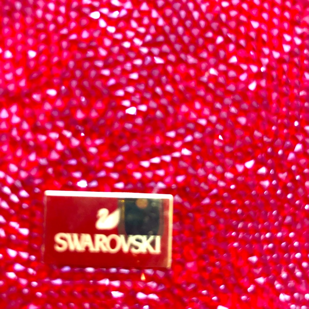 Swarovski Phon case. Original. No damage, no missing stones.Gold label SWAROVSKI